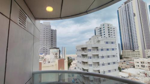 Rumailah Hotel | Al Khaleej Plaza Furnished Hotel Apartments