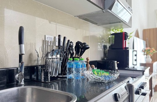 Abu Dhabi Apartment | Al Reef Peaceful Studio: King Bed Comfort for 2