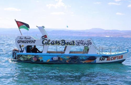 Aqaba Boat Rental | AlCaptian Glassboat