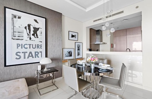 Business Bay Apartment | ALiving Elegant 1BR I Burj Khalifa View I Paramount Towers- 6103