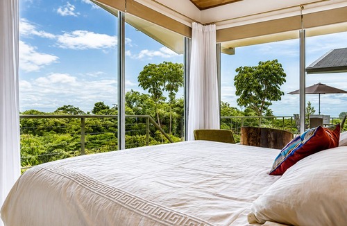 Ciudad Cortes Hotel | Alma de Ojochal