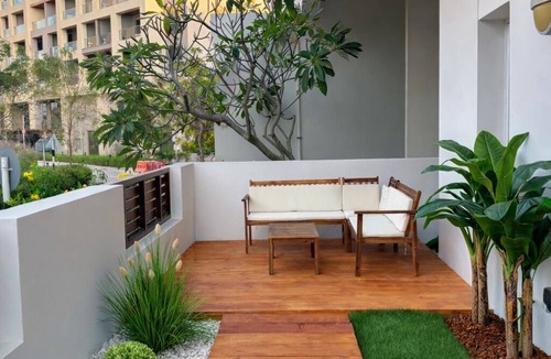 Muscat Apartment | Almouj Luxury Apt I Opposite to Kempinski & VOCO I 5 Min Walk to Beach I Muscat