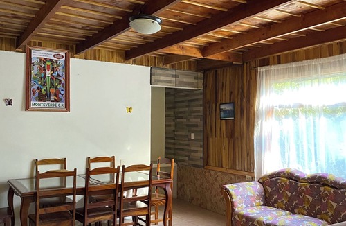 Santa Elena Other | Alojamiento sencillo, sin lujos, ideal para descansar rodeado de naturaleza