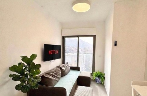Haifa Apartment | Alona's Apartments- sea&sunsets