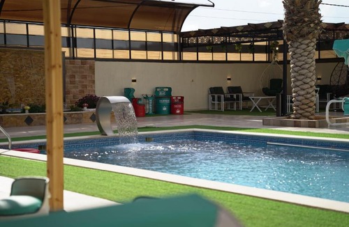 Suwailih Ski Chalet | Alsoradi villa vipes