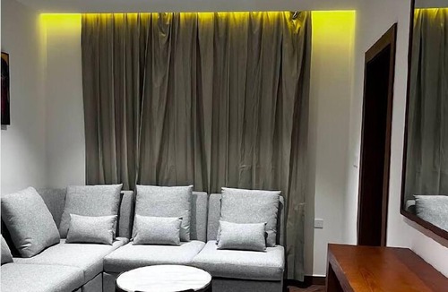 Al Ghubrah Ash Shamaliyyah Hotel | Alyas Hotel