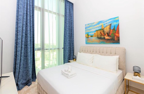 Bur Dubai Apartment | Amazing Downtown Views with Dubai Mall access