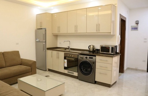 Al Abdali Apartment | Amazing one Bedroom Apartment in Amman, Elwebdah 7