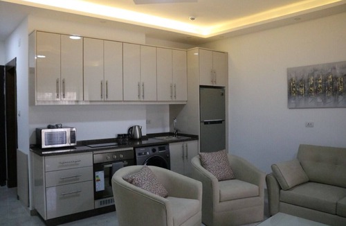 Al Abdali Apartment | Amazing one Bedroom Apartment in Amman, Elwebdah 7