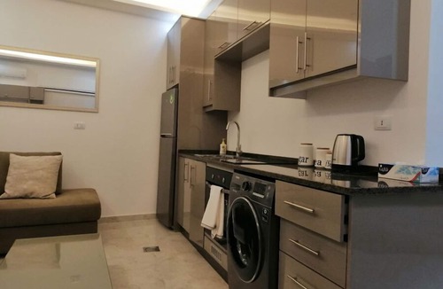 Al Abdali Apartment | Amazing one Bedroom Apartment in Amman,Elwebdah 1
