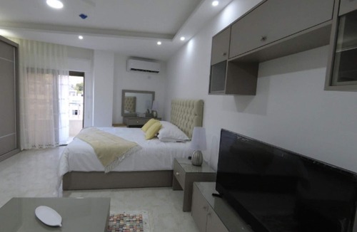 Jabal Al-Hussein Apartment | Amazing one Bedroom Apartment in Amman,elwebdah 1