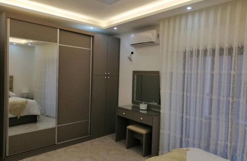 Jabal Al-Hussein Apartment | Amazing one Bedroom Apartment in Amman,Elwebdah 12