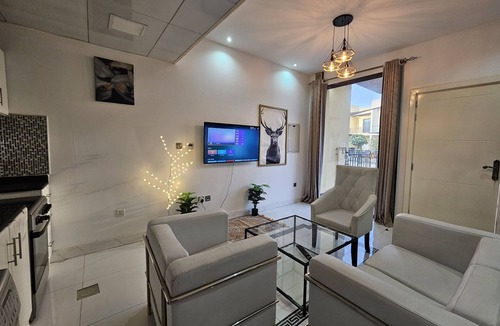 Dubai Villa | Amazing One-Bedroom Villa TownHouse