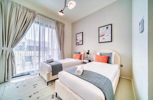 Dubai Villa | Amazing Private Pool 4 Bedroom House - Damac Hills 2 Dubai Land
