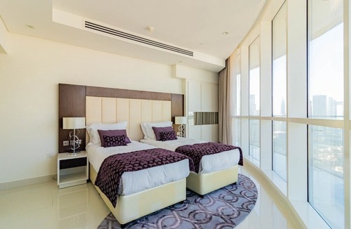 Downtown Dubai Apartment | Amazing Two Bedroom at Damac Distinction 3804