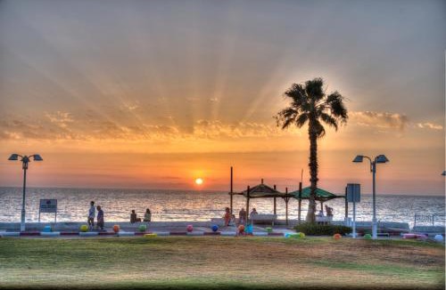 Nahariya Hotel | Amigo Hotel On The Beach - With Shelter
