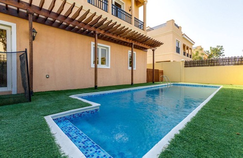 Dubai Villa | Ample 5 Bedroom +Maid's Room Villa w/Private Pool