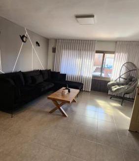 Isfiya House | Amy's paradis גן העדן של איימי
