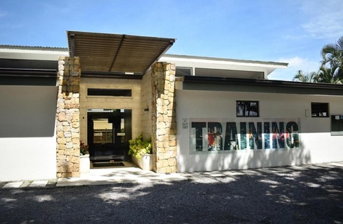 Santa Ana Apartment | Aparmet, 2 BR, ph Gym, Pool, Restaurant, Tennis, Jacu 4 personas