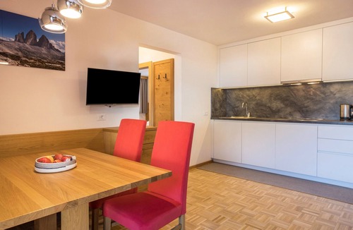 San Vigilio Apartment | Apartment "Rosalpina 4" in the Middle of the Ski Area with Mountain View, Wi-Fi & Balcony