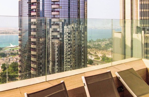 Al Danah Apartment | Apartment 2BD,Royal Home , Deluxe, Beach View, Abu Dhabi