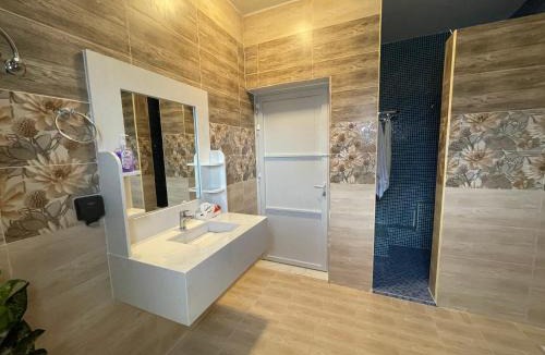 Sayq Apartment | Apartment in Jabal Akhdar شقة في الجبل الأخضر
