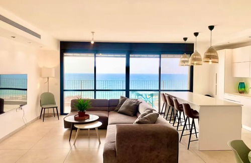 Haifa Apartment | Apartment with a view of the sea 3 Bedrooms And free parking