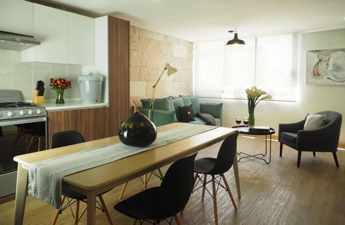 Roma Norte Apartment | Apartment with Balcony - Pushkin Park View - 2BR