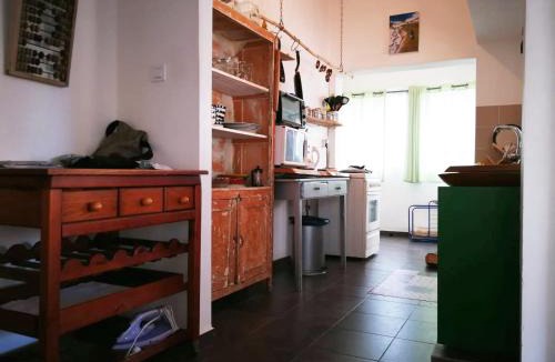 Kerem HaTeimanim Apartment | Apartments in Tel Aviv, Israel