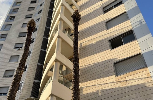 Bat Yam Apartment | Apartments on 1 line Mediterranean sea in Bat Yam