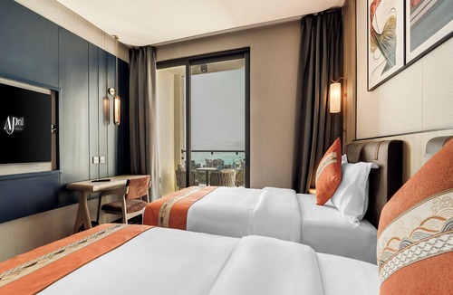 Aqaba Hotel | April Hotel