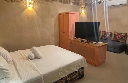 Acre Old City Bed & Breakfast | Arabesque House