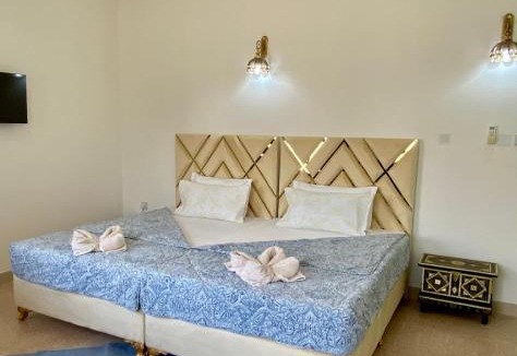 Qurm House | Arabian Nights Nook