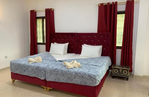 Qurm House | Arabian Nights Nook