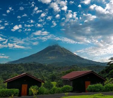 Palma Hotel | Arenal Roca Lodge & Bungalows