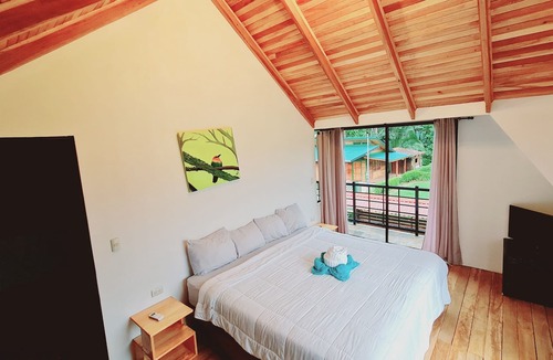 La Fortuna Ski Chalet | Arenal Volcano Villa private pool
