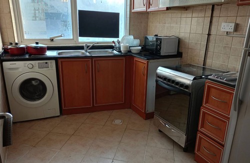 Abu Shagara Apartment | Arnim Serviced Apartment - Sharjah