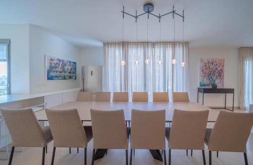 Jerusalem City Centre Apartment | Art Apartment In Mamila - Mamila Residence - With jacuzzi