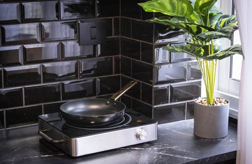 Haifa Apartment | Artistic Vibes Green Studio by Sea N' Rent