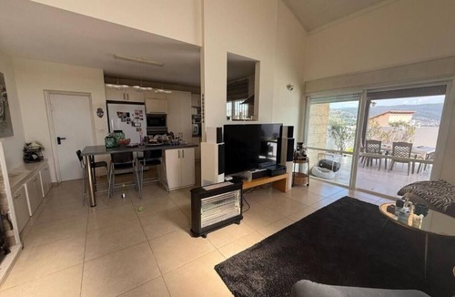 Hosen Villa | Asaf's house