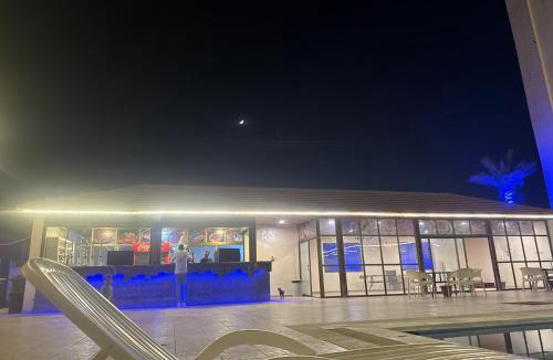 Sweimeh Hotel | Astana