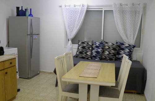Yifat Apartment | Autentic home in a kibbutz (near Nazareth)