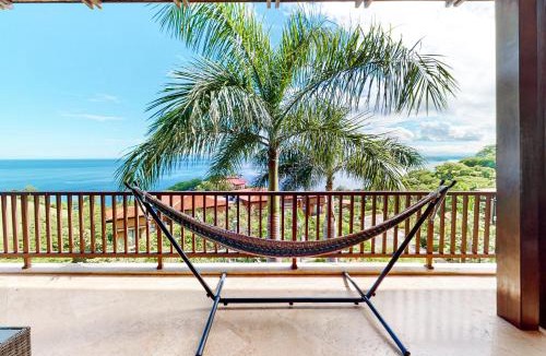 El Ocotal Apartment | Azul Paraiso 7B