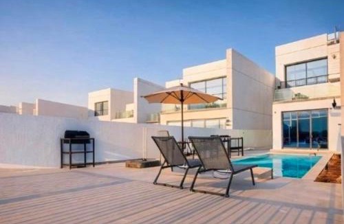 Sharm Villa | Azure Escape - Swimming Pool with Sea and Mountain view - Al Dana Island Fujairah