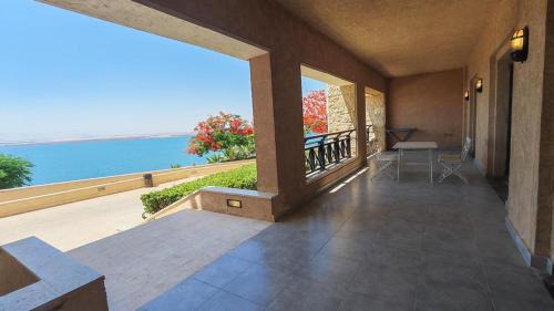 Sweimeh Apartment | B32 Loft two bedrooms Apartment Samarah Resort