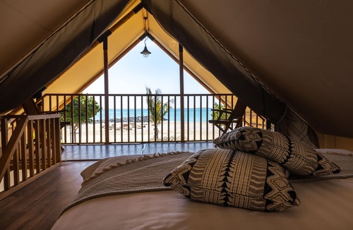 Abu Dhabi Resort | Bab Al Nojoum Hudayriyat Camp