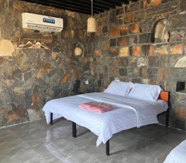 Al Hamra Hostel | Balcony walk rest house Jabal shams