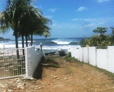 El Transito Bed & Breakfast | Bananoz Surfhouse