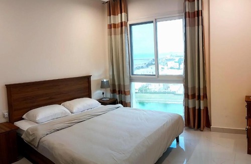 Al Ghubrah Ash Shamaliyyah Apartment | Beach star residency 2