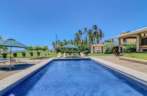 Barranca Villa | Beachfront Casa Cres | 6BR Luxury Villa with Private Pools, BBQ & Tennis